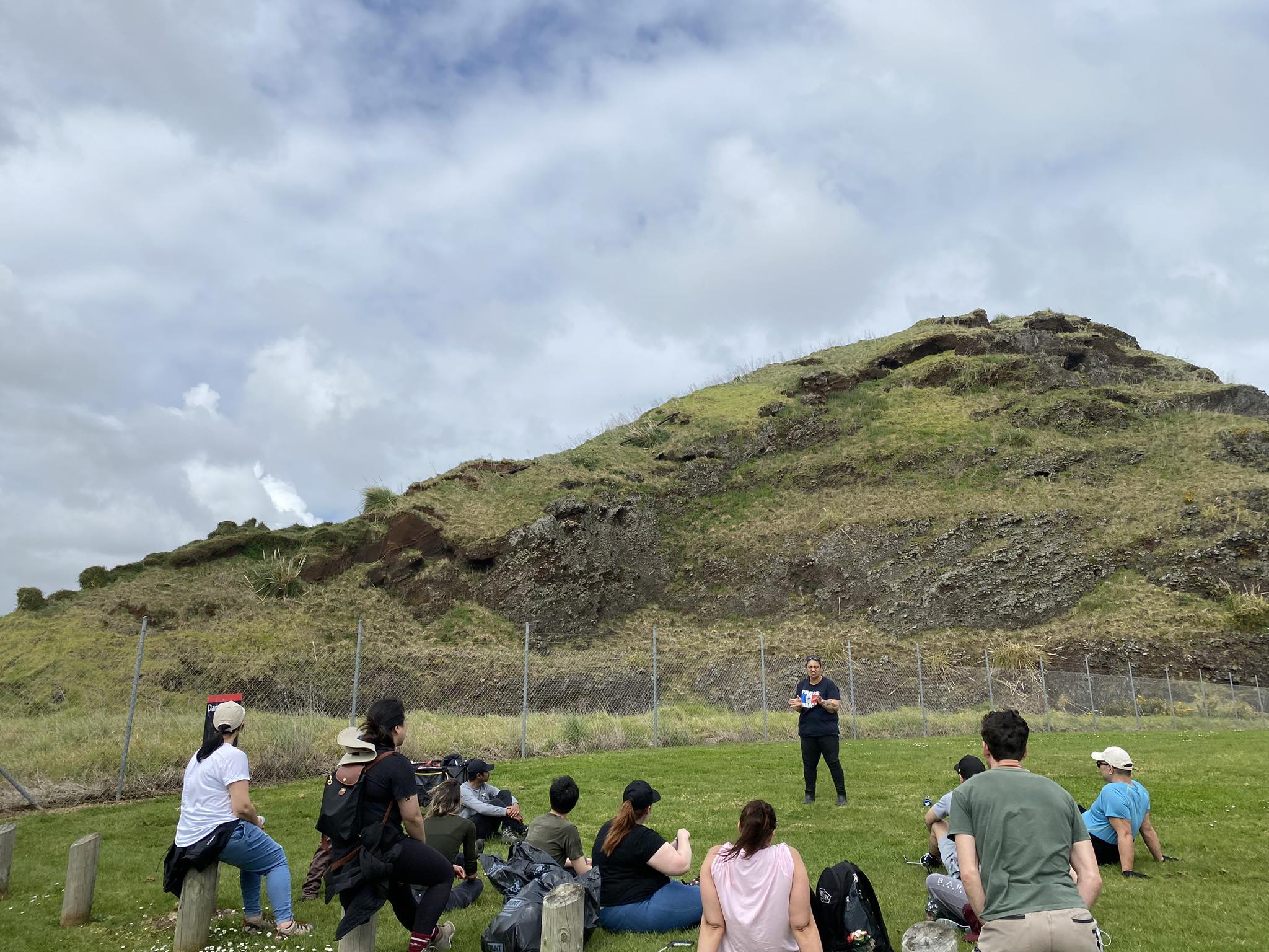 Mahi Tiaki Taiao ki Matukutuureia